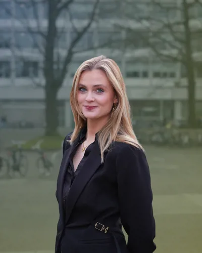 Lynn Vrijenhoek