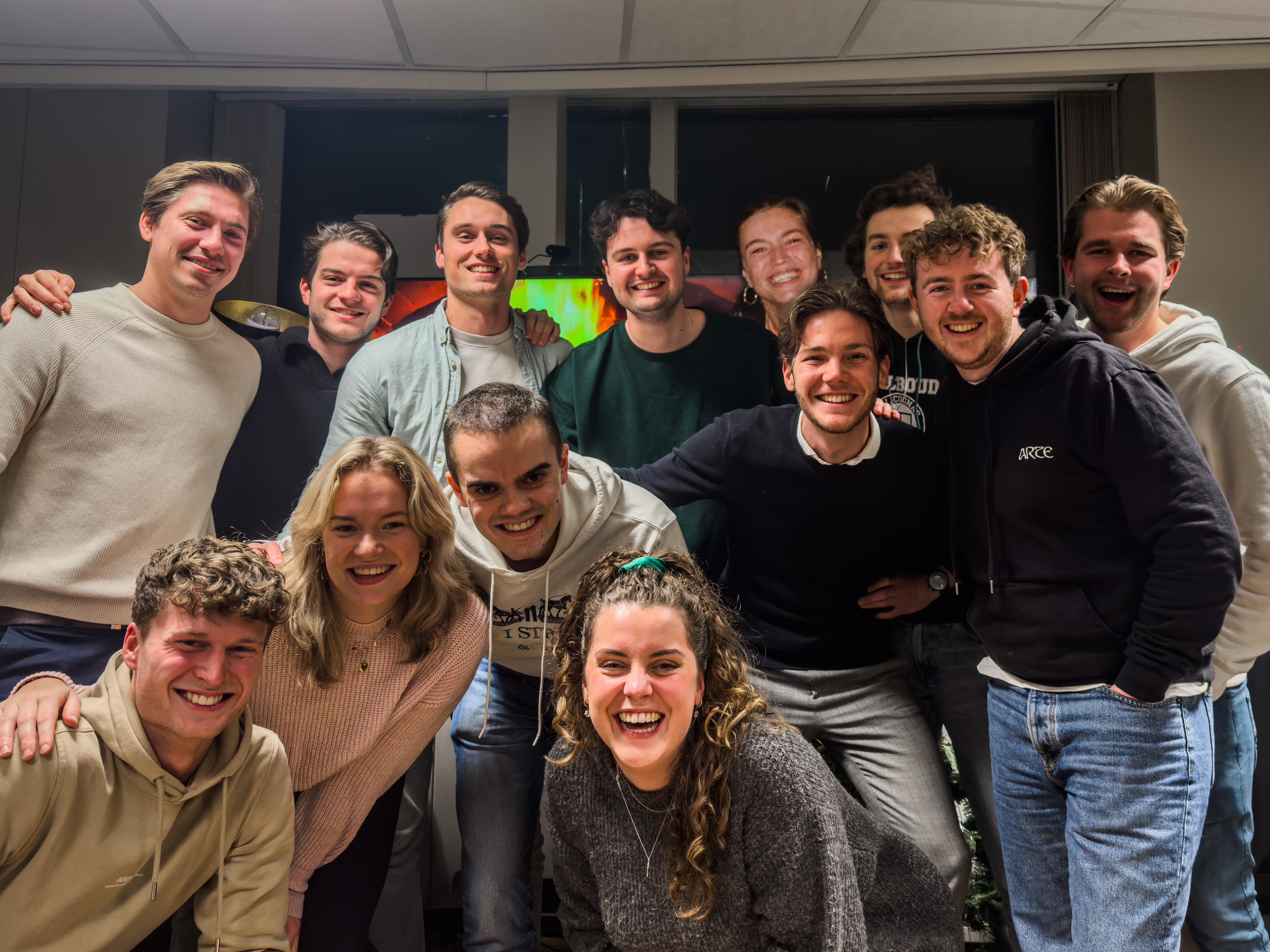 Informele Groepsfoto van Student Consultants